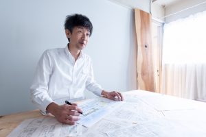 東京都内で注文住宅を建てるには?住宅購入費用について建栄の設計室長、竹内柾人さんに聞いた。